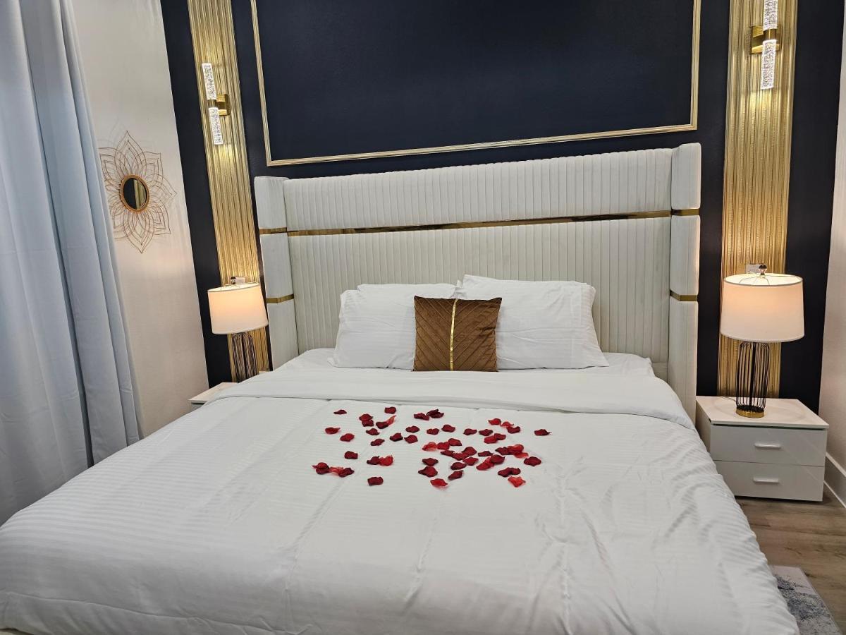 Elegant 3Br Haven- Games, Luxury & Lush Garden Villa ฮูสตัน ภายนอก รูปภาพ