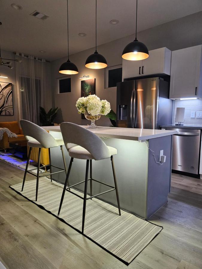 Elegant 3Br Haven- Games, Luxury & Lush Garden Villa ฮูสตัน ภายนอก รูปภาพ