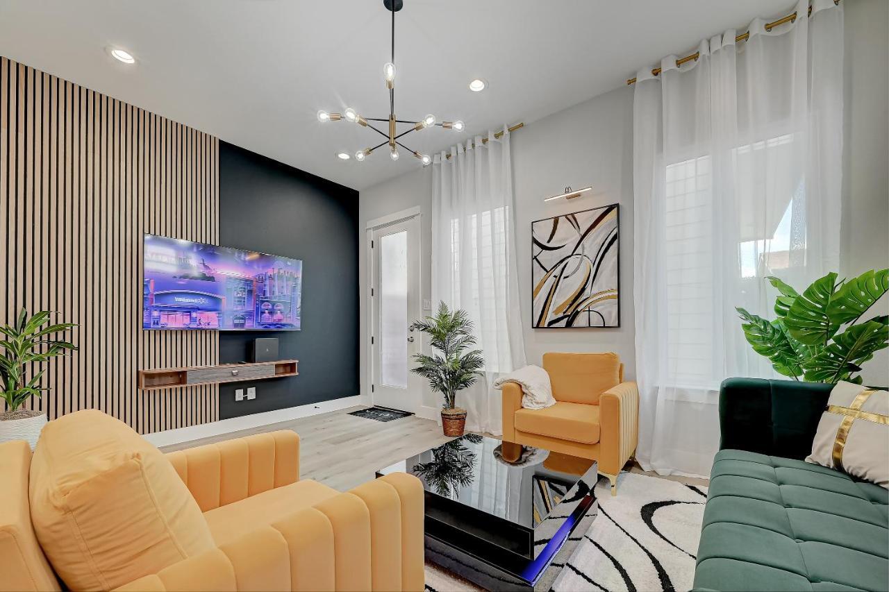 Elegant 3Br Haven- Games, Luxury & Lush Garden Villa ฮูสตัน ภายนอก รูปภาพ